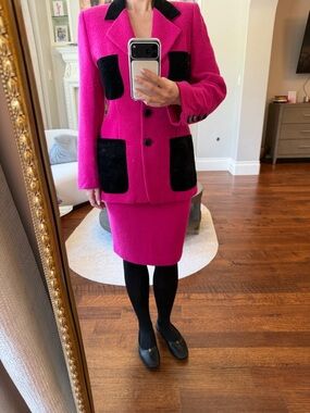 Escada Women's Hot Pink Tweed Suit with Black Velvet Trim. Size 40 (US 4-6)